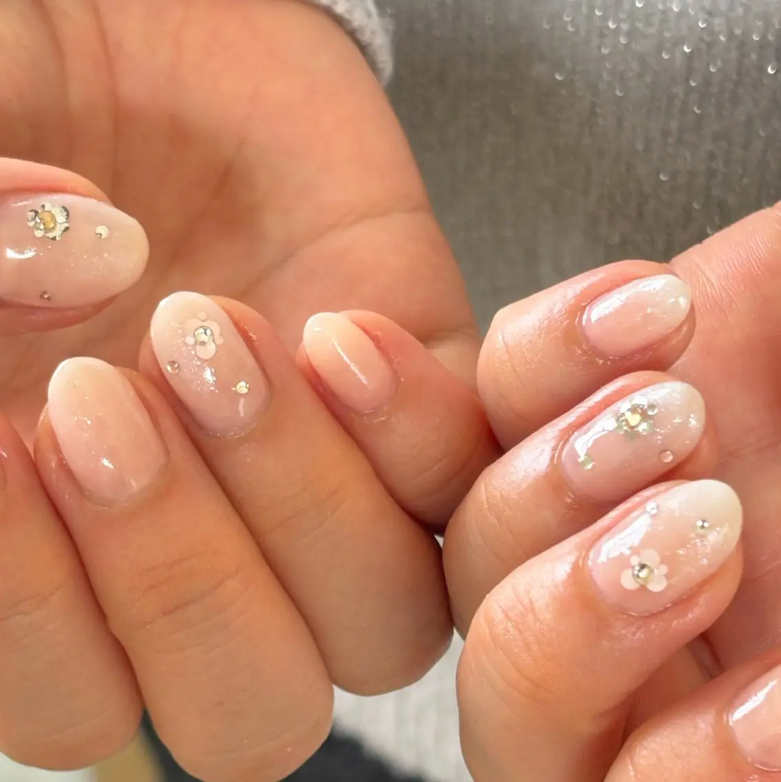 ネイル グラデーション キラキラネイル オフィスネイル ワンカラーネイル ピンク ハンドネイル tamu nail 　金町のネイルデザイン