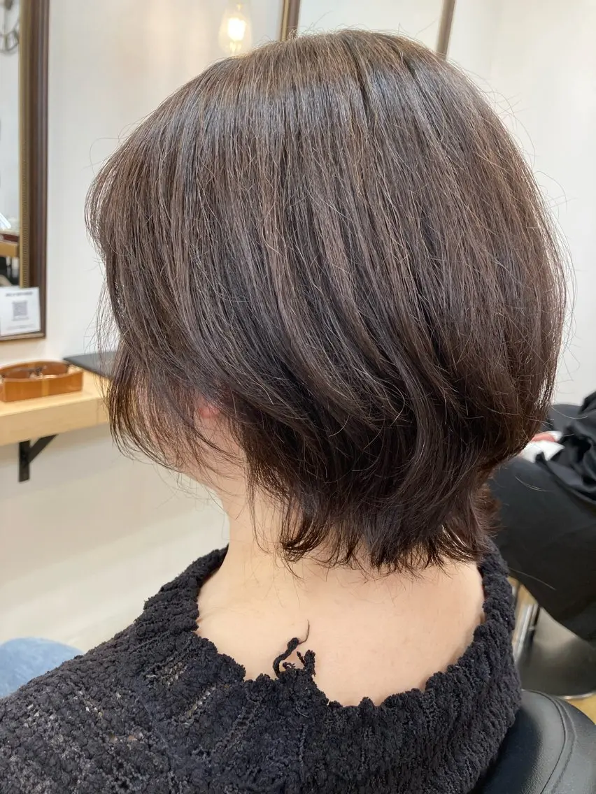 ミディアム ハイライト ヘアカラー 大野 まゆのヘアスタイル