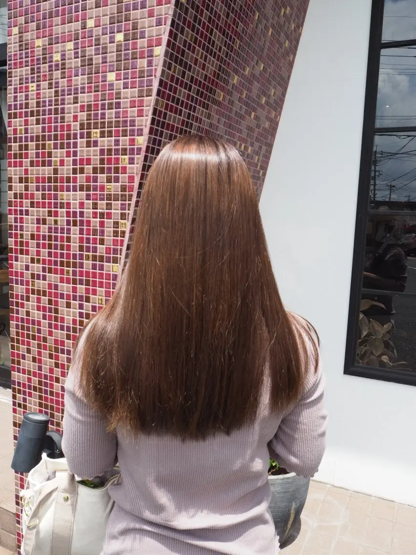 ロング フカモト カエデのヘアスタイル