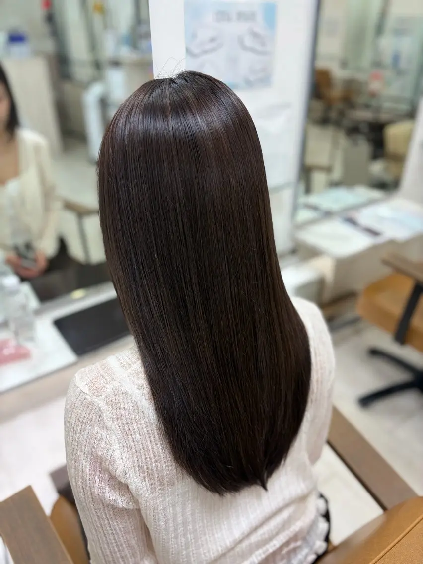 ロング カラー ヘアカラー あいみ ♬.*ﾟのヘアスタイル