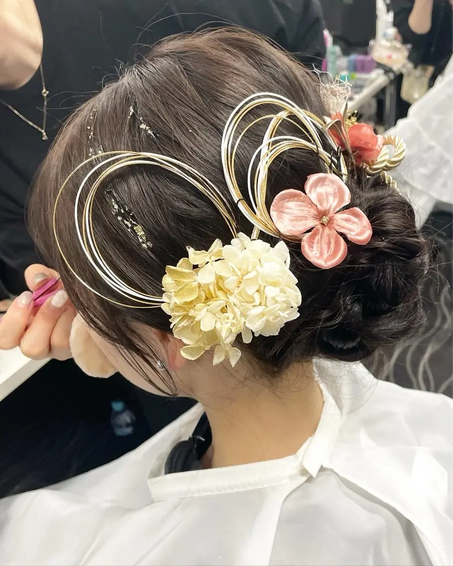ヘアアレンジ 成人式 卒業式のヘアスタイル No.06 🎀manami.のヘアスタイル