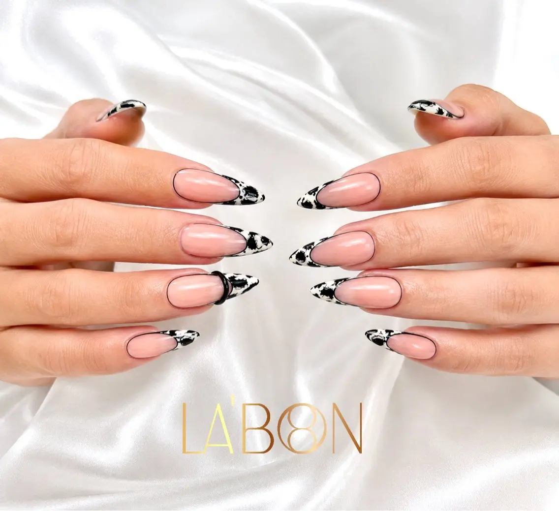 ネイル アートネイル ジェルネイル キラキラネイル 韓国ネイル ロングネイル Labon Nails Artのネイルデザイン