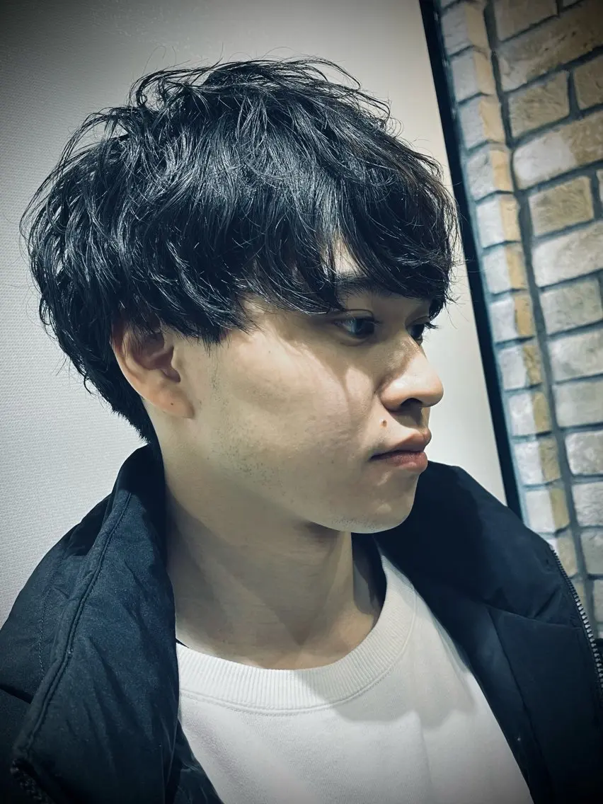 ショート パーマ メンズ マッシュ メンズパーマ レイヤーカット ニュアンスパーマ カット パーマ トリートメント Monan渋谷 YUUKIのヘアスタイル