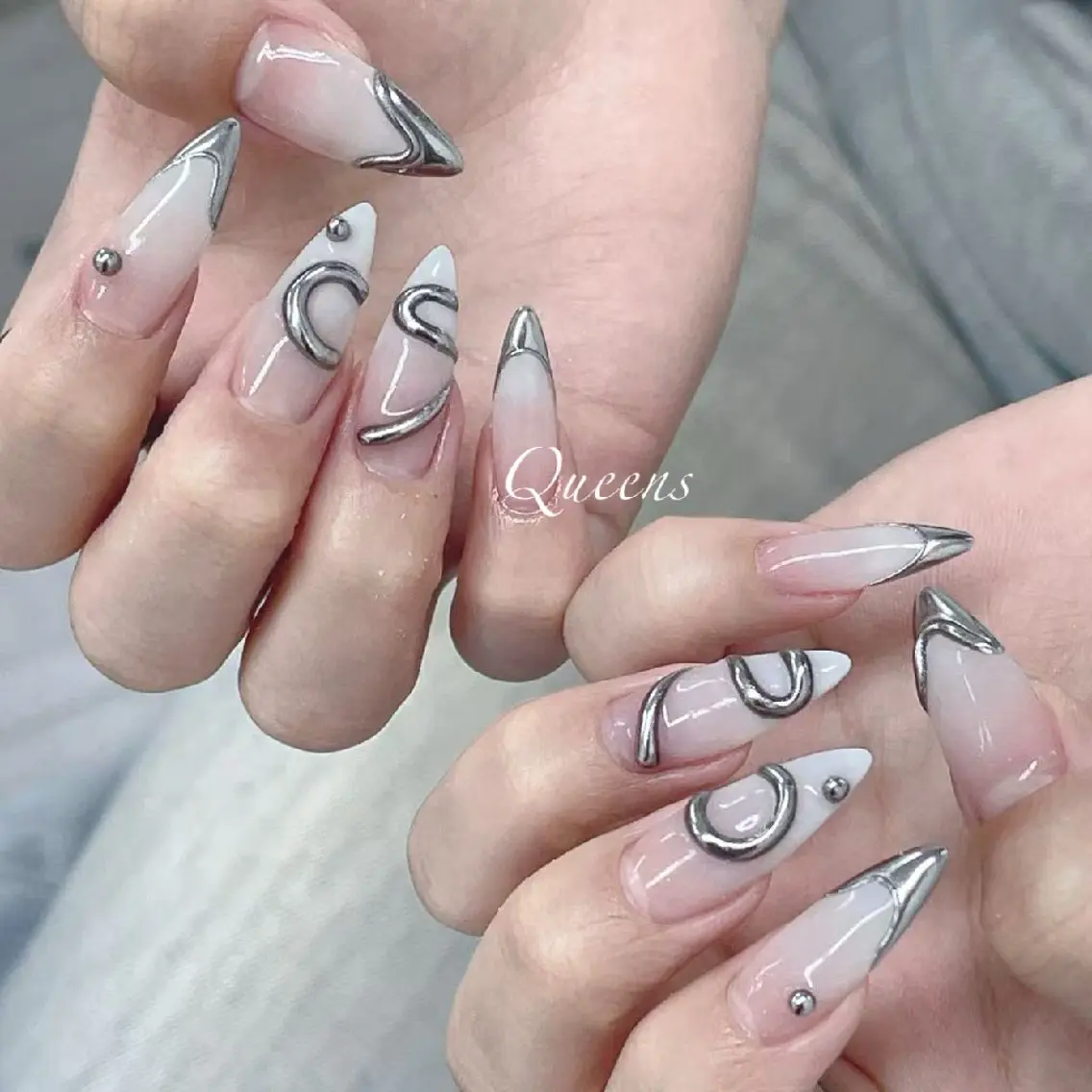 ネイル ハンドネイル Queens みなみのネイルデザイン