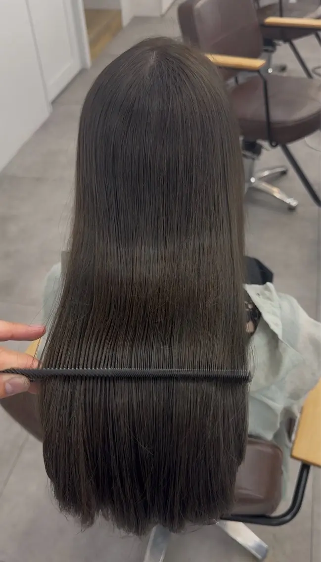 カラー 宇田川 真瑚のヘアスタイル