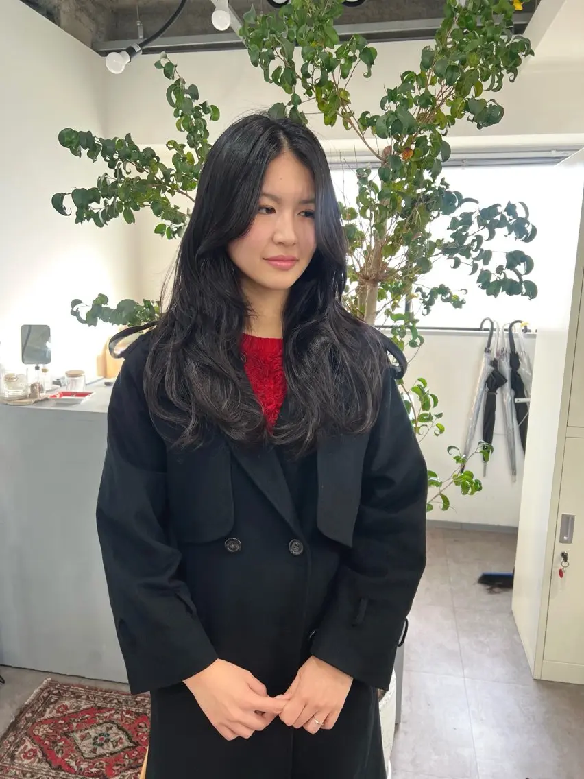 ロング カット トリートメント hikaru💘髪質 改善 透明感カラーのヘアスタイル