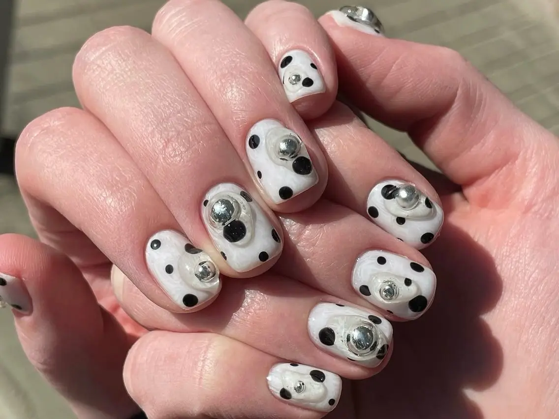 ミディアム ハンドネイル Atelier nail salonのネイルデザイン