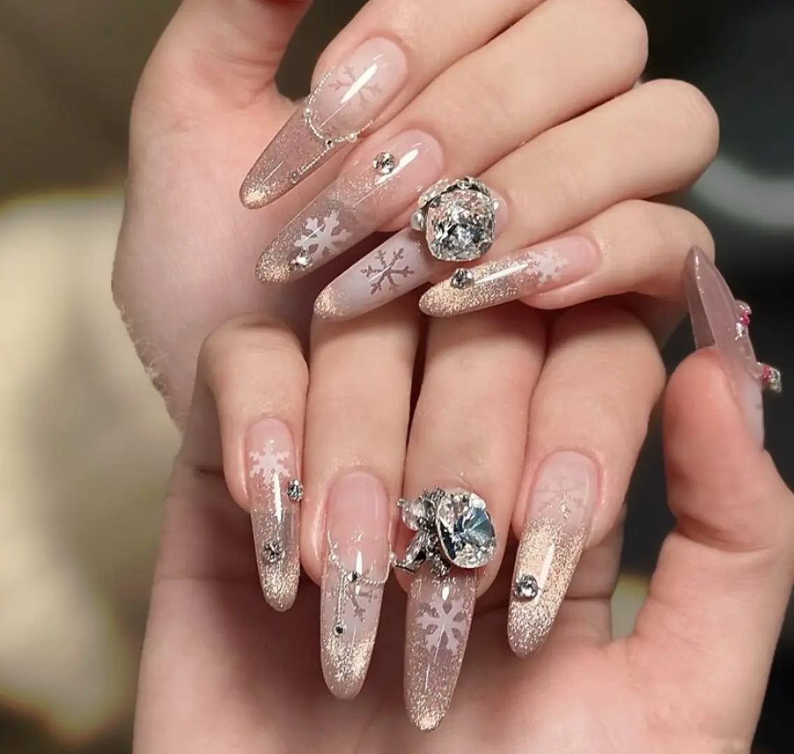 ネイル アートネイル チークネイル 長さ出し フレンチネイル ジェルネイル YK Beauty Salonのマツエク・マツパデザイン