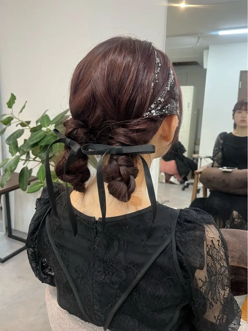 セミロング お団子ヘア ヘアセット 🟣niw SHUNNA🟣のヘアスタイル