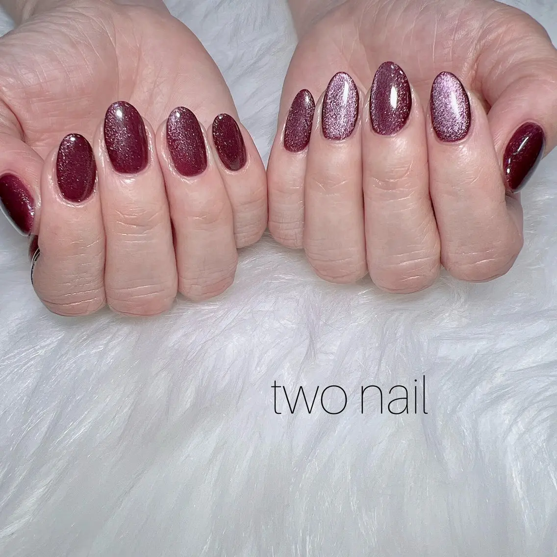 ネイル キラキラネイル マグネットネイル ネイルチップ ホワイト ハンドネイル two nailのネイルデザイン