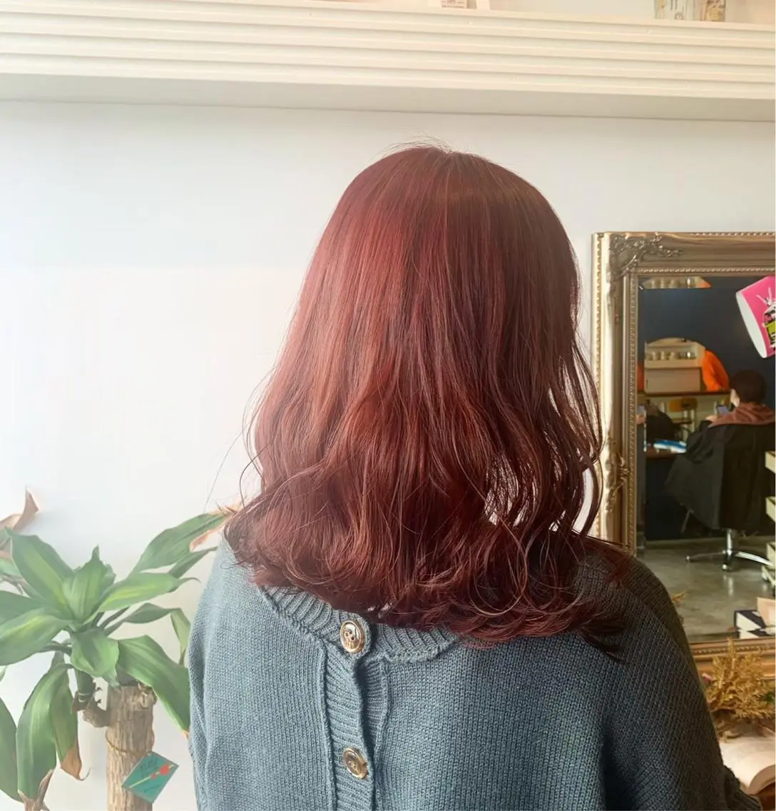 ミディアム カラー ヘアアレンジ カシス ピンクカラー ヘアカラー トリートメント ヘアセット 金子 廉のヘアスタイル