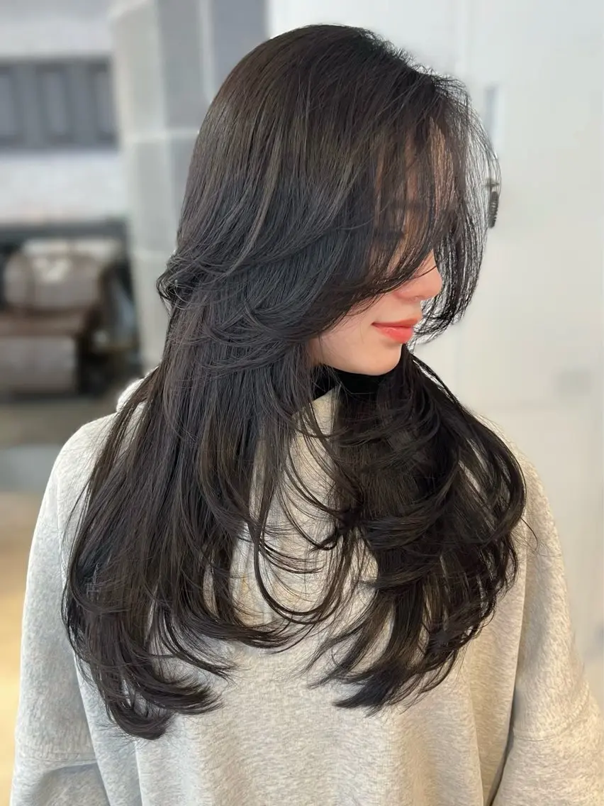 ロング 𝒌𝒐𝒕𝒐/ 本厚木美容師のヘアスタイル