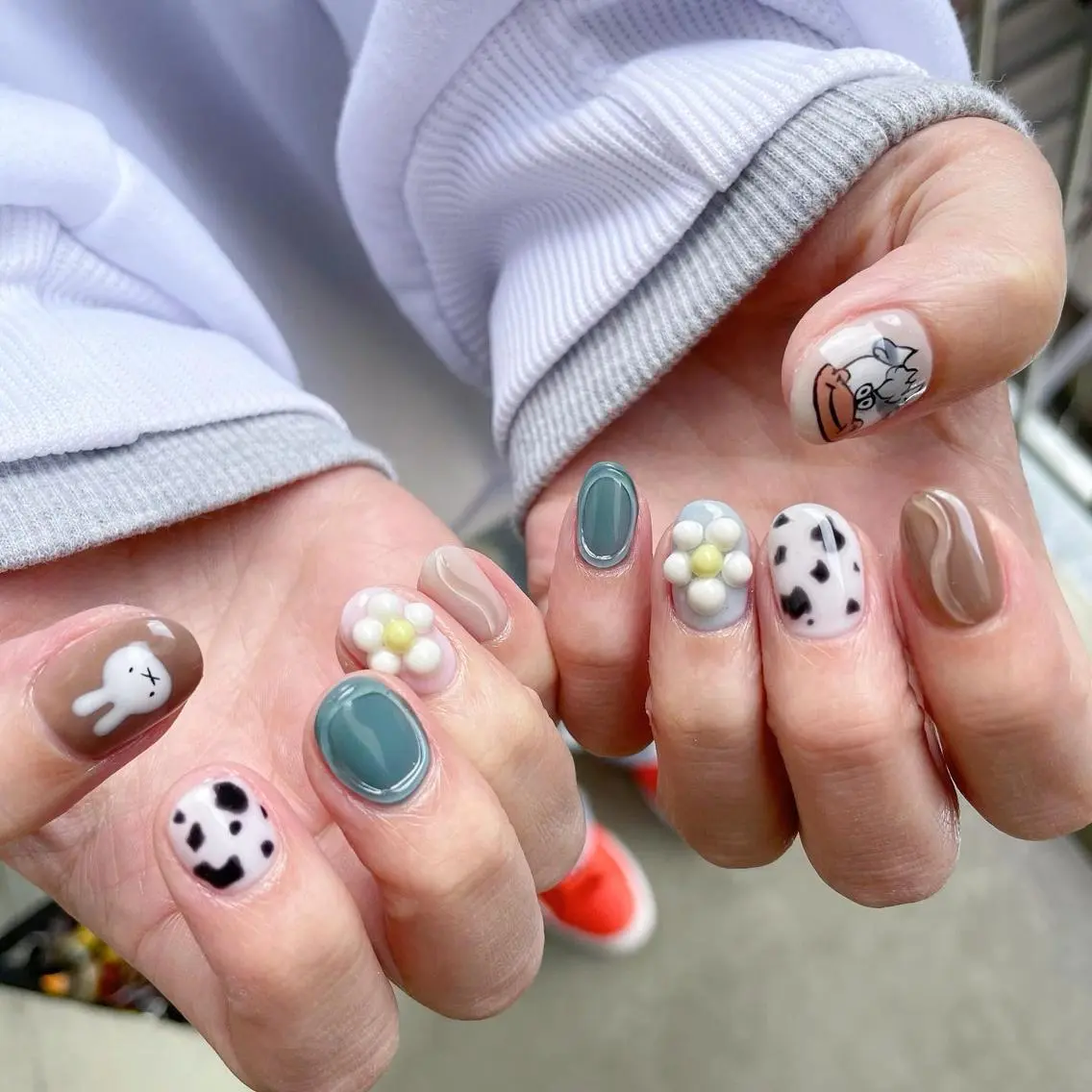 ネイル マツエク・マツパ ハンドネイル M. Shihoのネイルデザイン