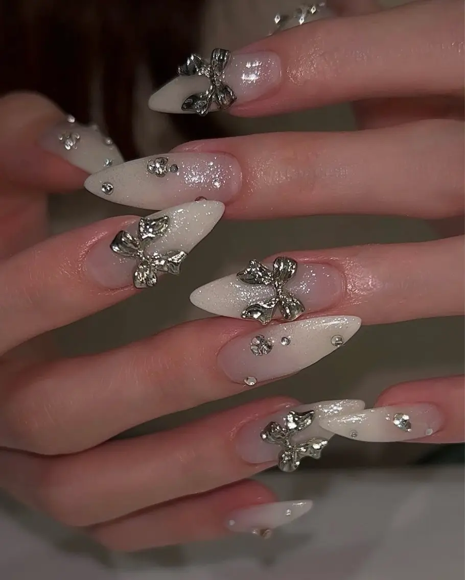 ネイル ハンドネイル BERA NAILSのネイルデザイン