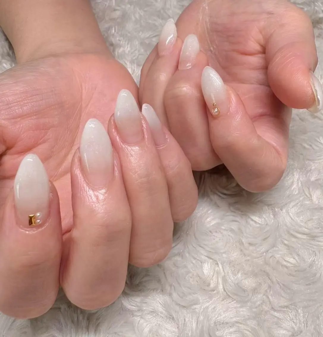 ネイル グラデーション ロングネイル オフィスネイル ハンドネイル 野村 夏美のネイルデザイン