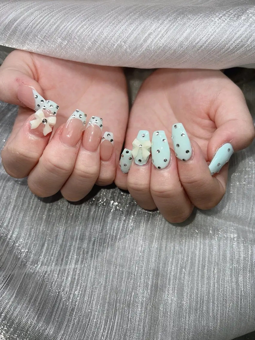 ネイル ハンドネイル Lee Nailsのネイルデザイン