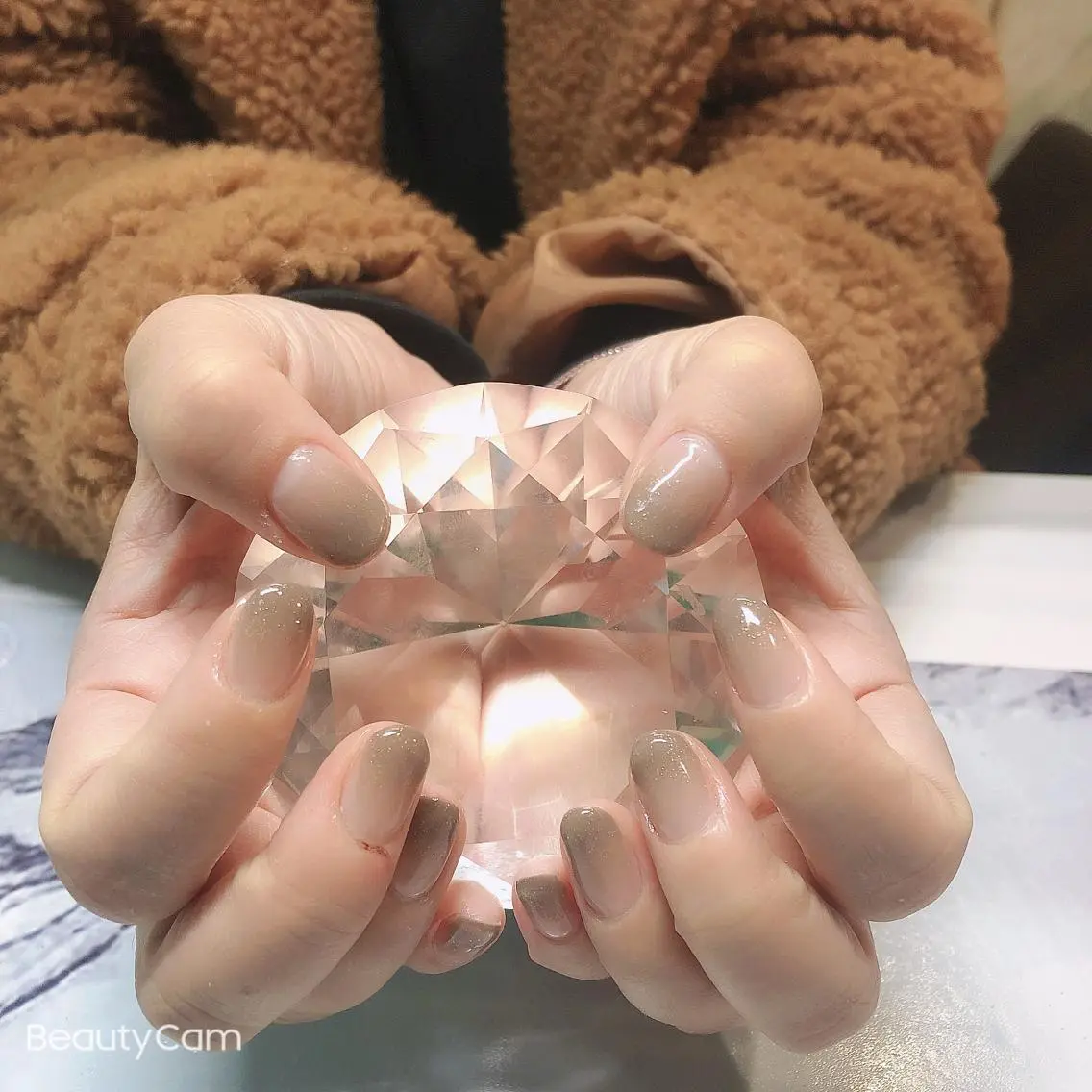 ネイル ガレンドウ 白澤 愛子のネイルデザイン