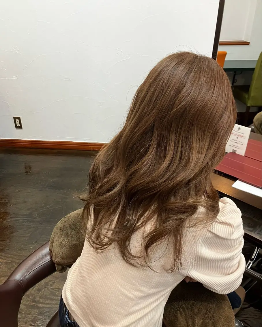 ロング ヘアカラー トリートメント 🫧 YUNA 🫧のヘアスタイル