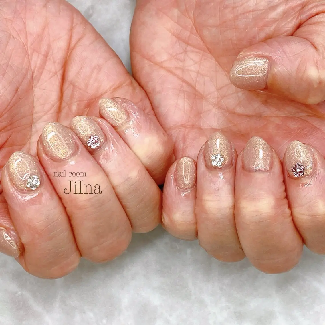 ネイル ワンカラーネイル JiIna nailのネイルデザイン