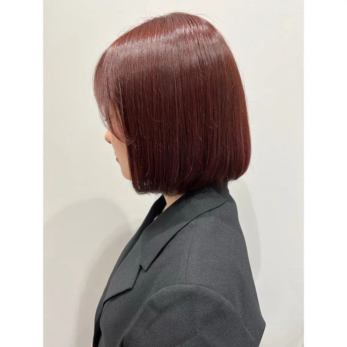 ショート カラー レッドカラー 🦄💓ショートボブ 🦄💓杉浦りなのヘアスタイル