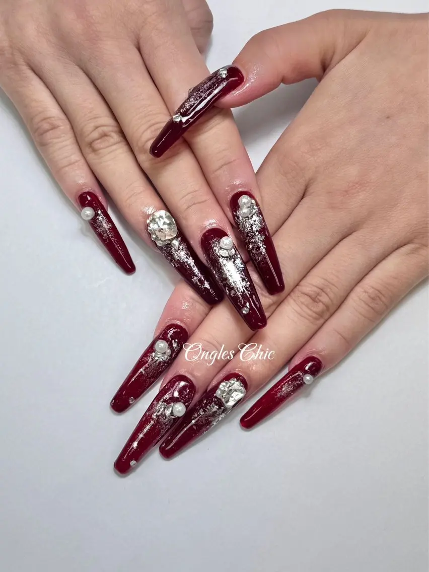 ネイル ハンドネイル ongles chicのネイルデザイン