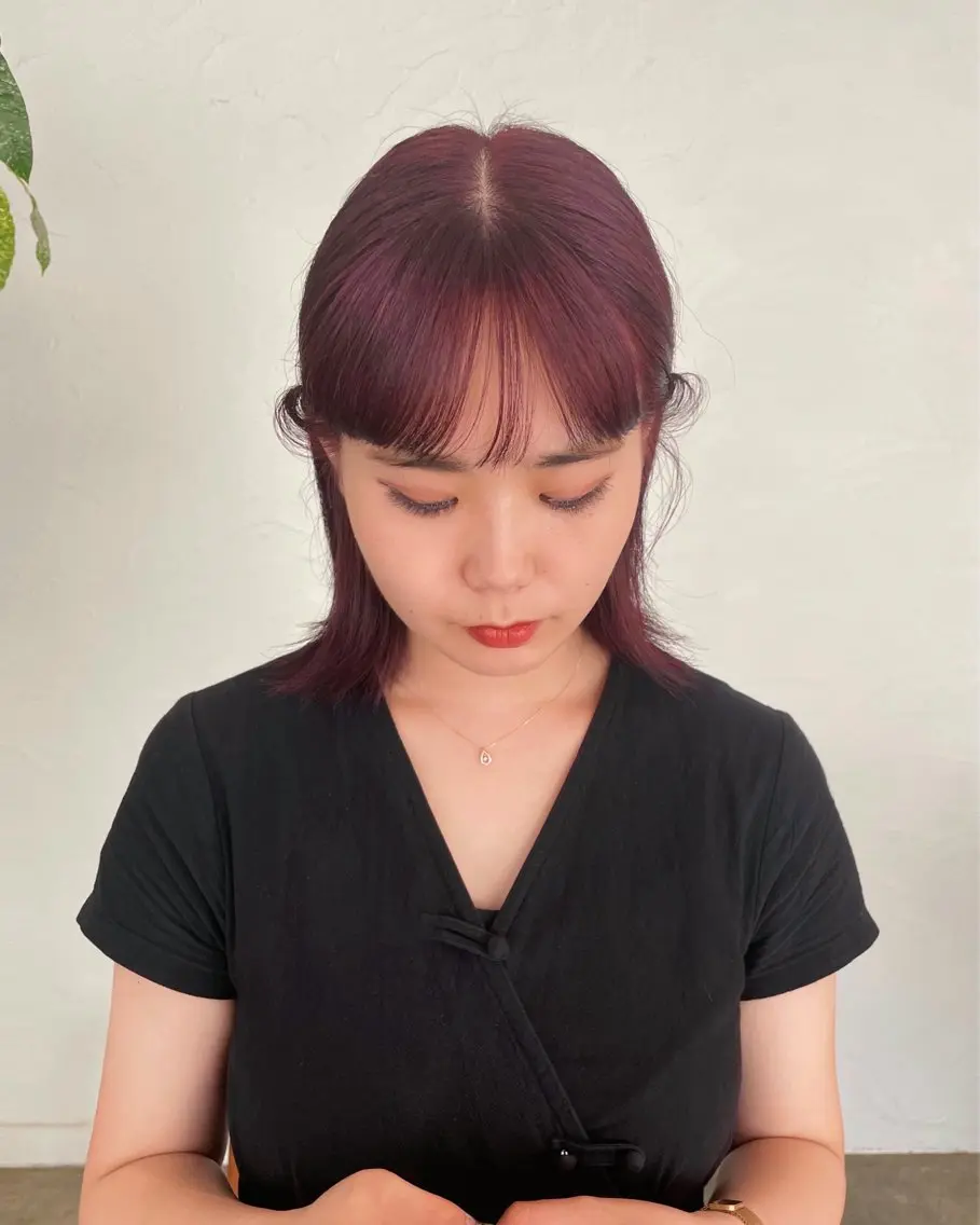 ミディアム カラー ブリーチ ブリーチなしカラー ピンクカラー パープルカラー 藤原 怜央のヘアスタイル
