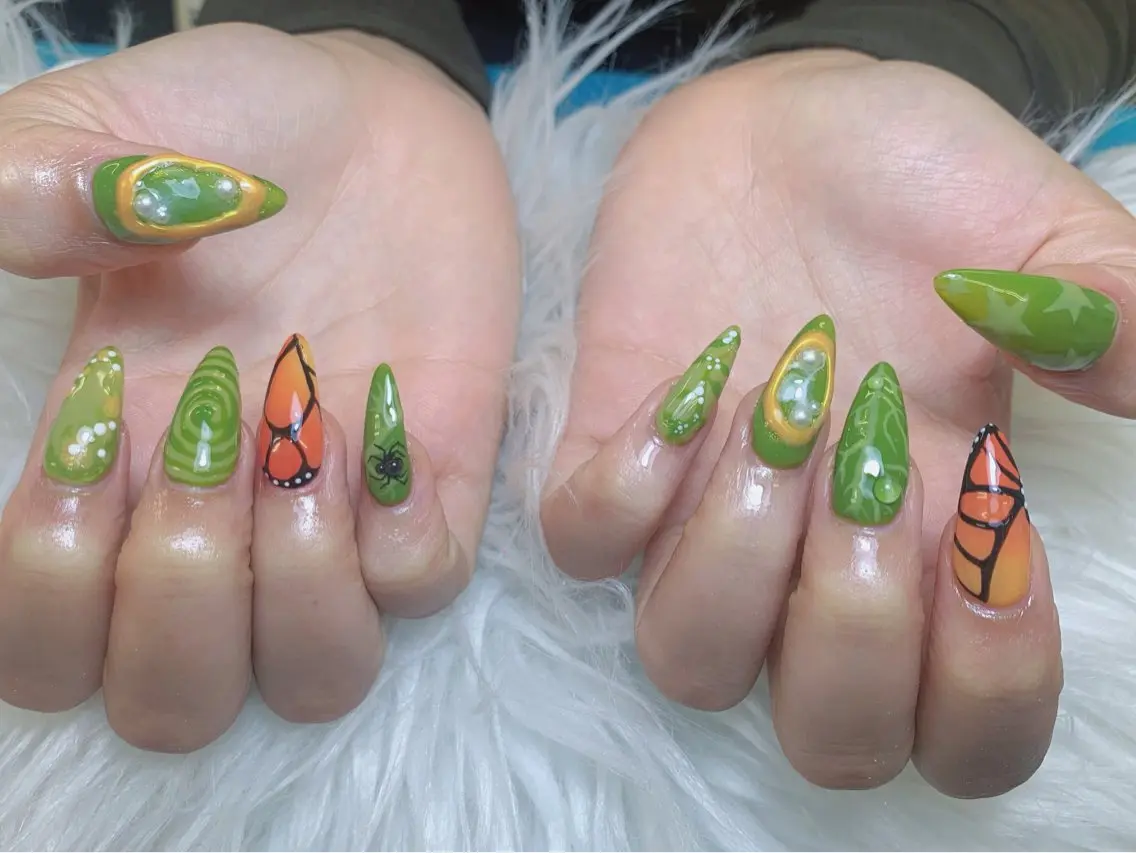 ネイル チークネイル 長さ出し フットネイル マグネットネイル 持ち込み ハンドネイル ANH NAIL ゴテゴテ専門店💎のネイルデザイン