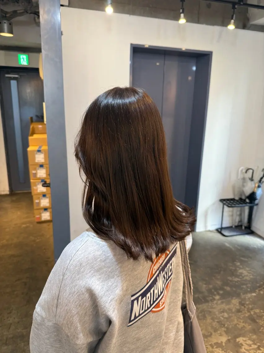 ミディアム カット ヘアカラー トリートメント 縮毛矯正/レイヤー カット⭐️SHOTAのヘアスタイル