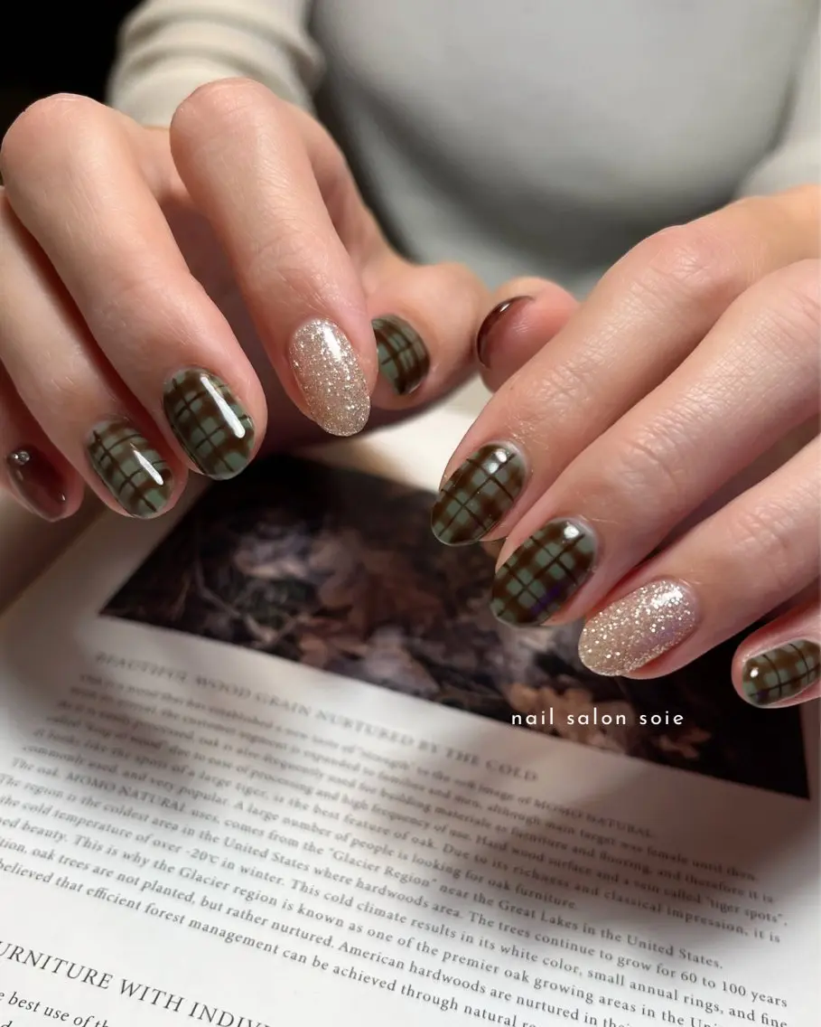 ネイル ハンドネイル soie nailのネイルデザイン