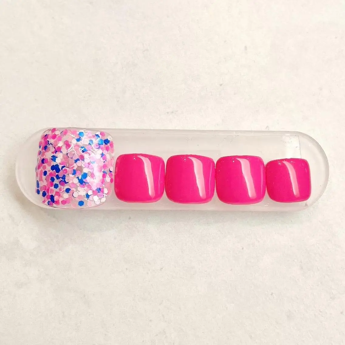 ネイル TiaryNail ERIKAのネイルデザイン