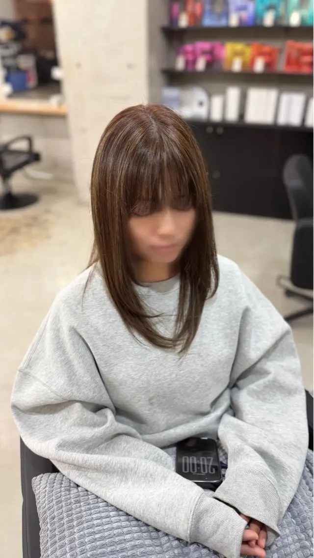 セミロング ハイライト ヘアカラー 宮崎 稚世のヘアスタイル
