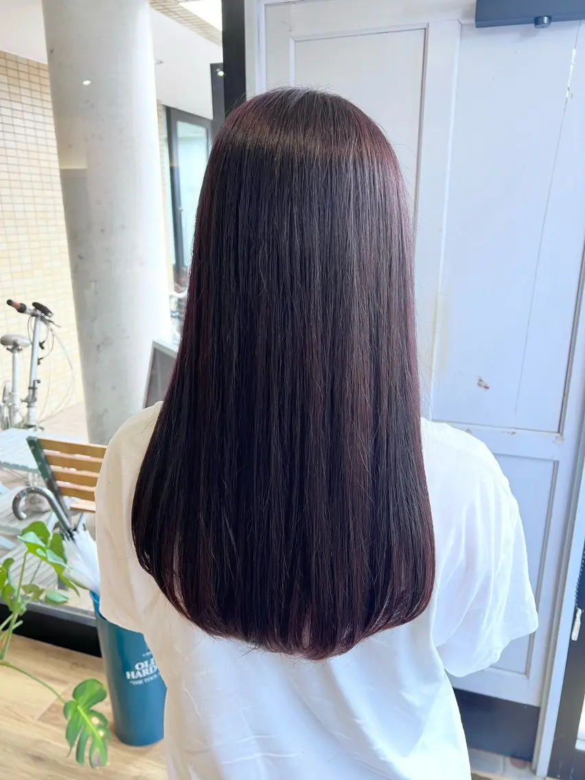 ロング カラー ピンクカラー レッドカラー バイオレットカラー ヘアカラー トリートメント ツキダテ ユイのヘアスタイル