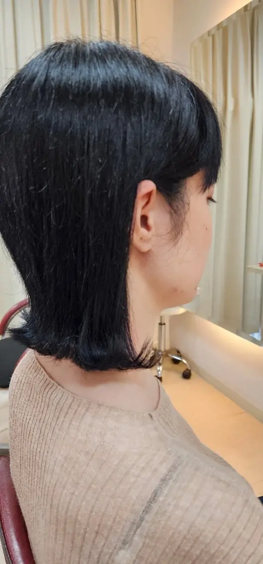 ミディアム カラー hairmake Juinのヘアスタイル