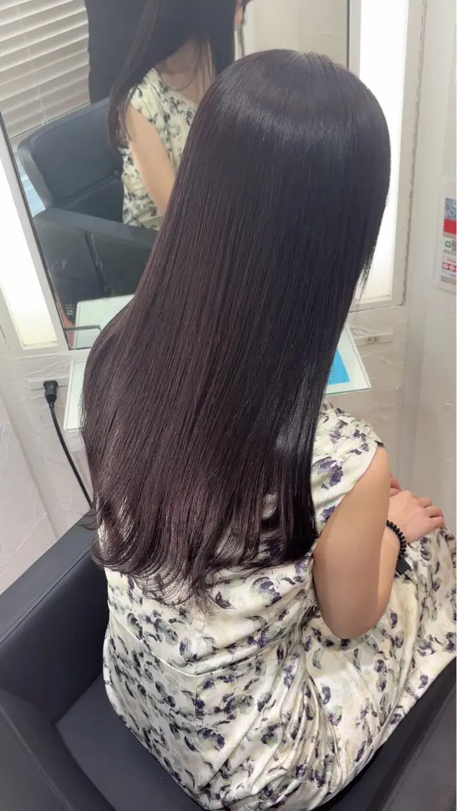 ロング ヘアカラー ラベンダーカラー /巻き/WAKANAのヘアスタイル