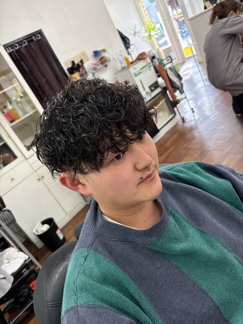 カット＋波巻きの写真