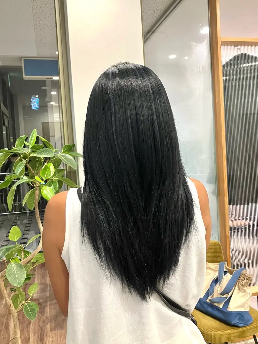 ロング アッシュ ハイライト 平松 里穗のヘアスタイル