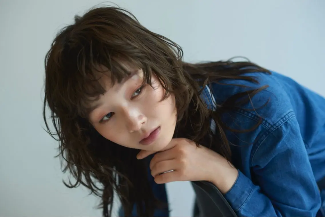 ロング カラー ヘアカラー 野田 カレンのヘアスタイル