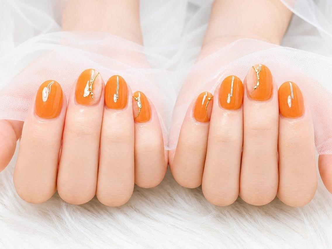 ネイル オレンジ ハンドネイル Lili Nail Studio西荻窪店のネイルデザイン