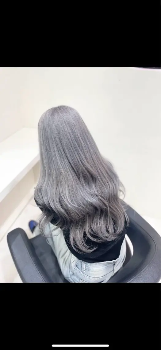 ロング ヘアカラー 🎀淡めモテカラー WAKANA🎀のヘアスタイル