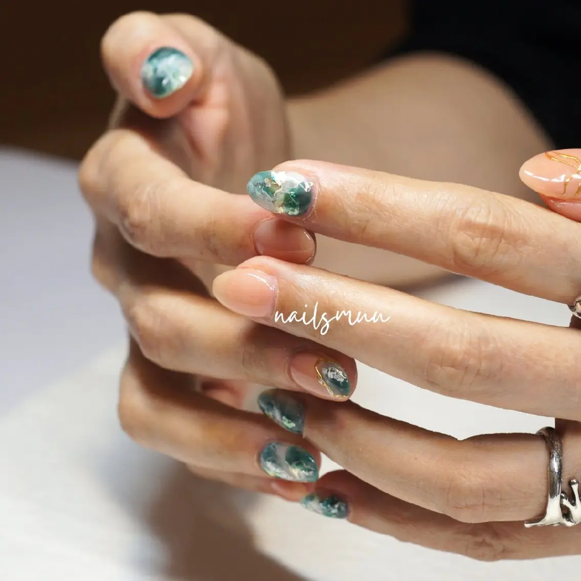 ネイル グリーン nails muu まゆのネイルデザイン