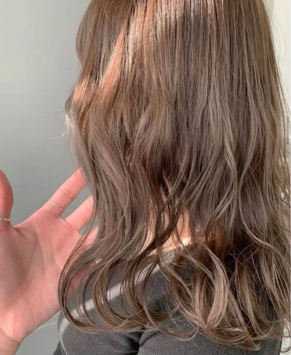 セミロング ヘアカラー cloe  武蔵小杉 RISAKOのヘアスタイル