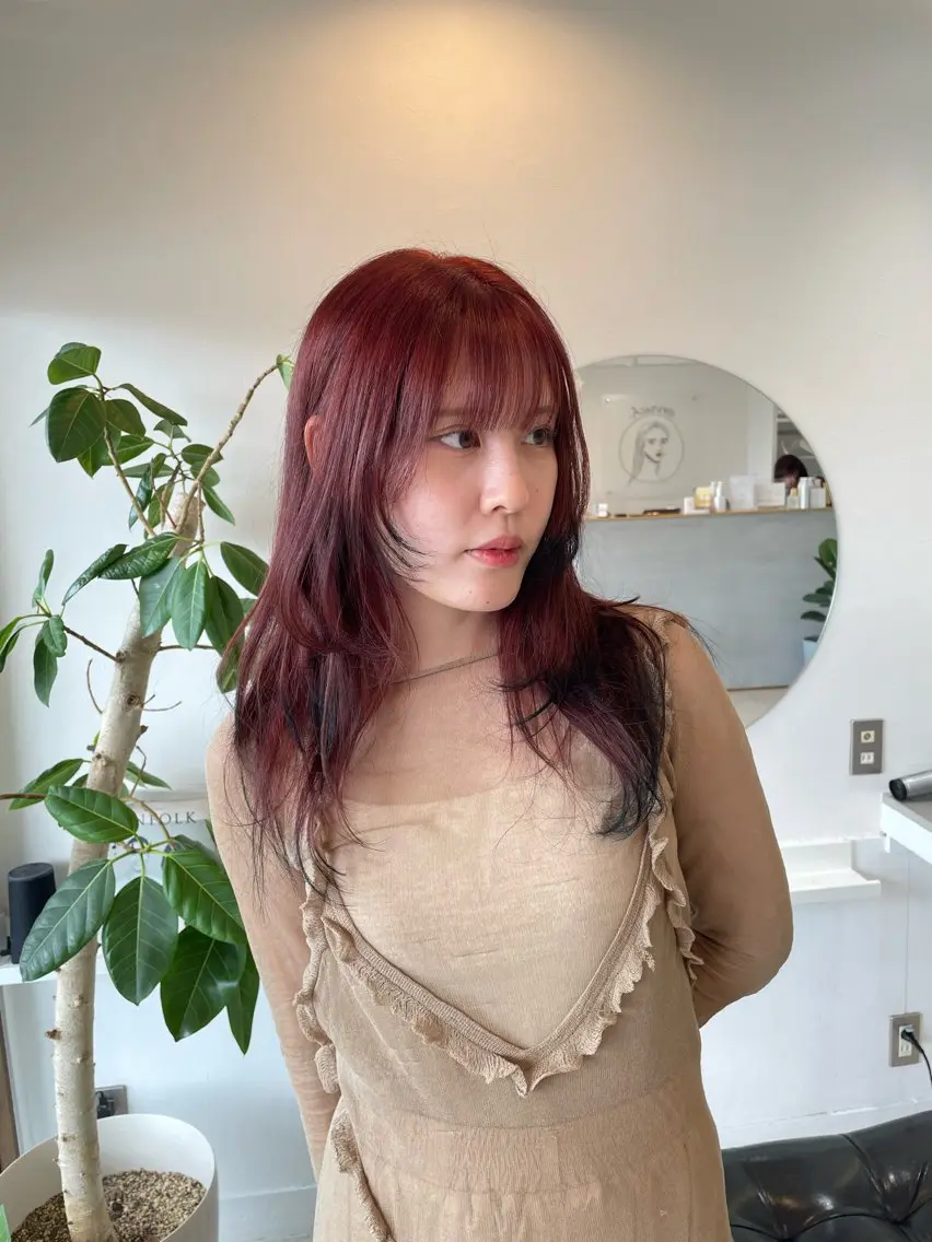 ロング レイヤーカット 前川 瑞希のヘアスタイル