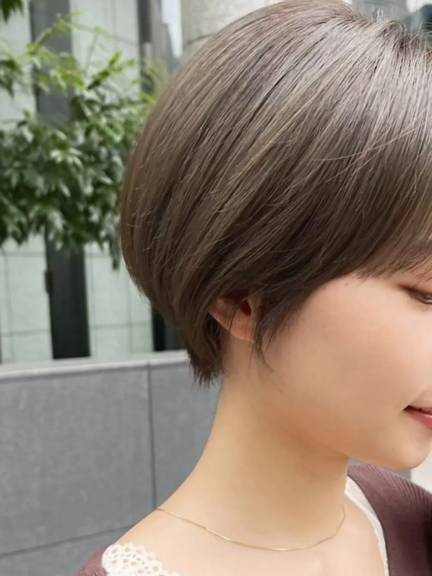カラー 江坂 misaki のヘアスタイル