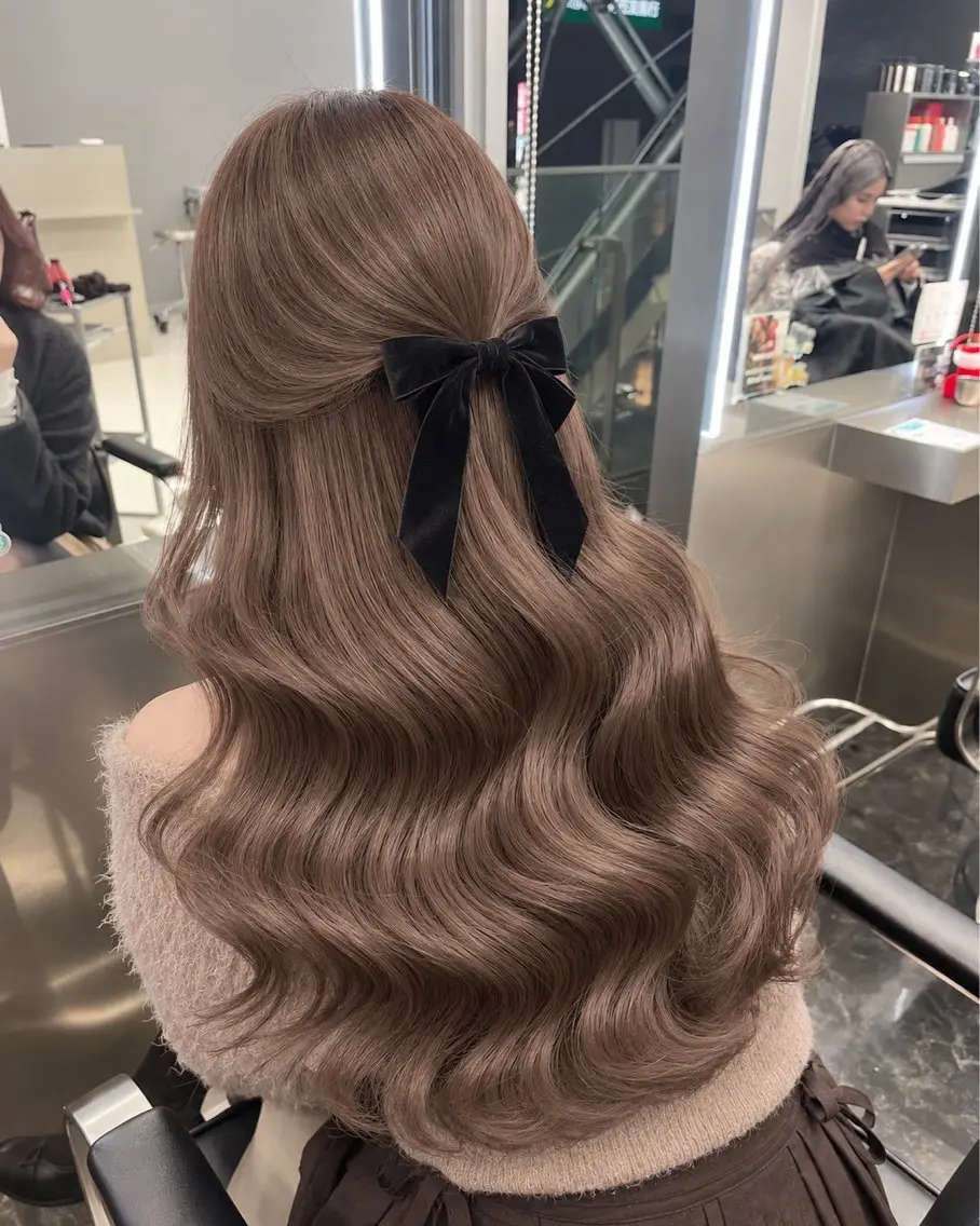 ロング カラー ヘアアレンジ シールエクステ ベージュカラー 黒髪 ブリーチ ブロンド カット ヘアカラー トリートメント ハイトーン特化💍 NØRN💍韓国のヘアスタイル