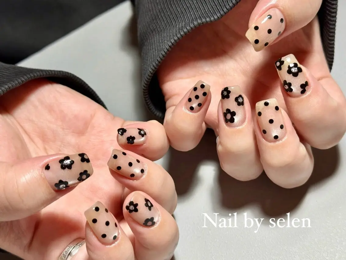 ネイル ハンドネイル Nail by selenのネイルデザイン