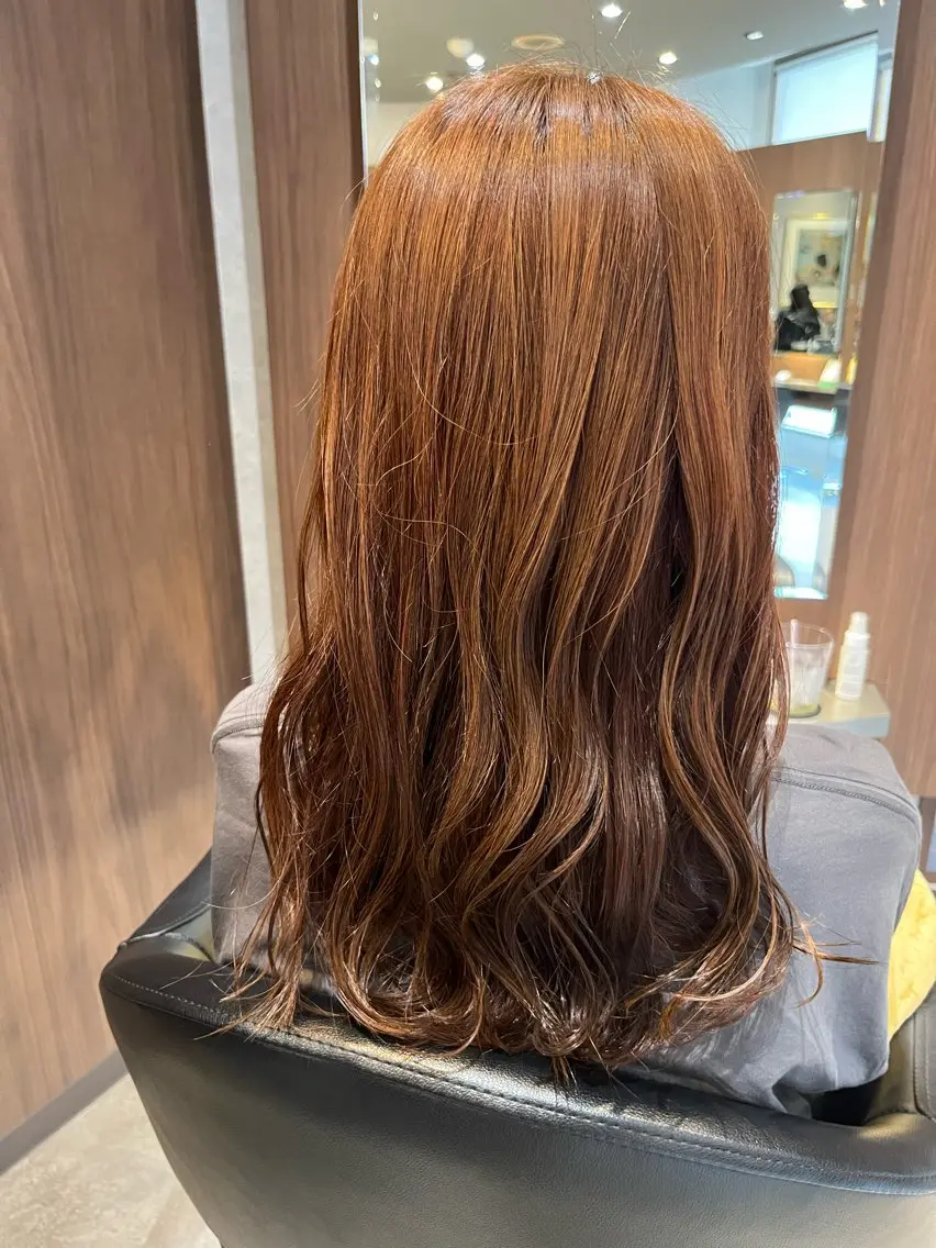 ロング カラー カット ヘアカラー 茨木 和泉のヘアスタイル