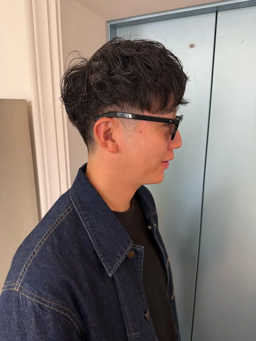 ショート パーマ メンズ メンズパーマ 溝口 槙里也のヘアスタイル