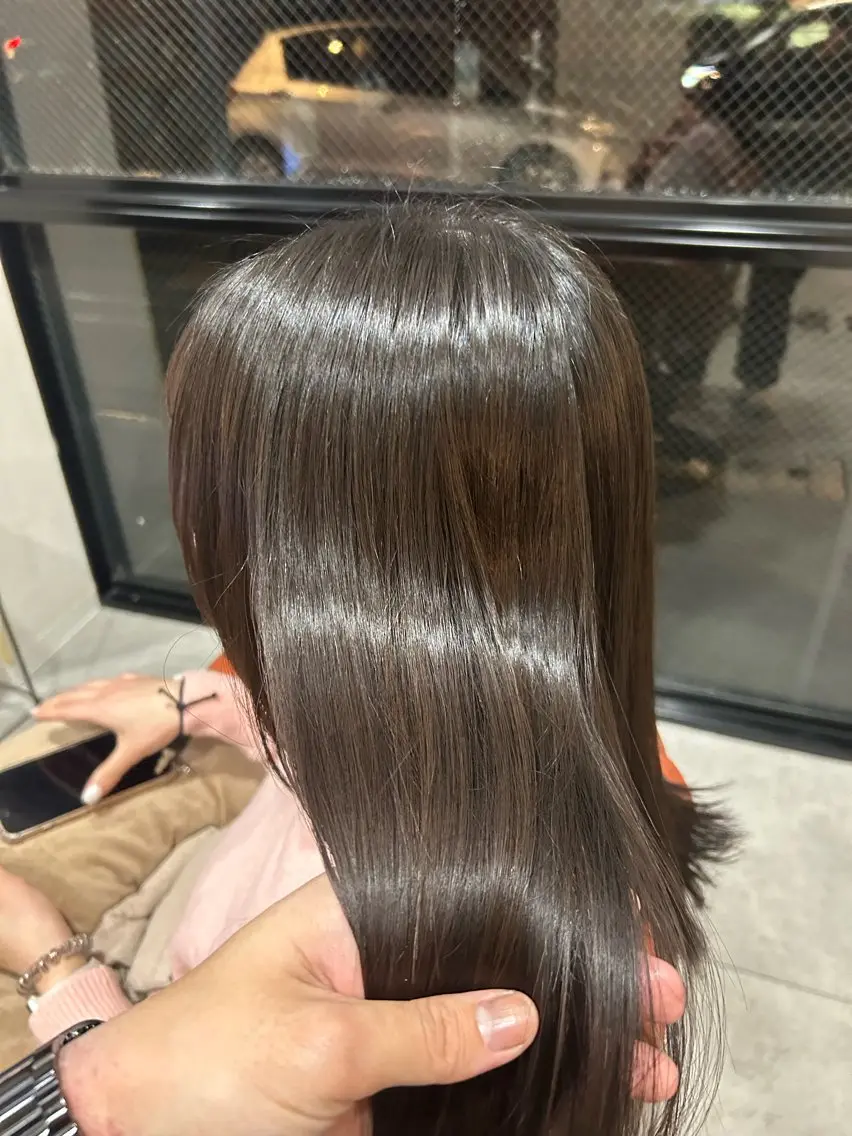 ロング カラー ヘアカラー トリートメント 梅地 湊太/カラーモデルのヘアスタイル