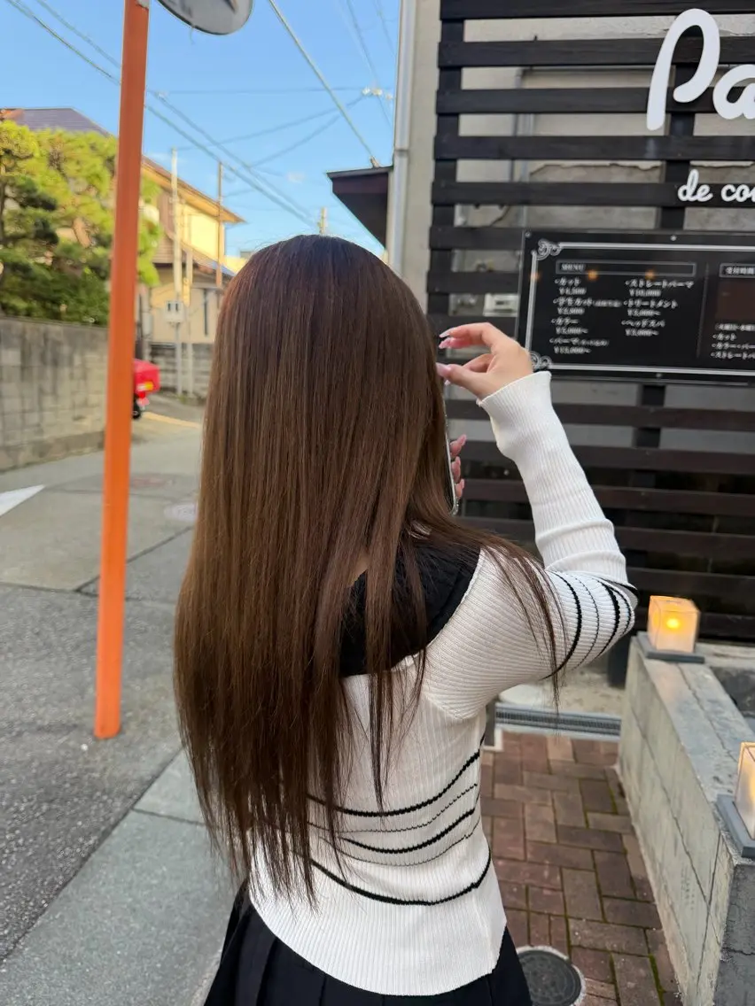 ロング ヘアカラー トリートメント 小林 美羽のヘアスタイル