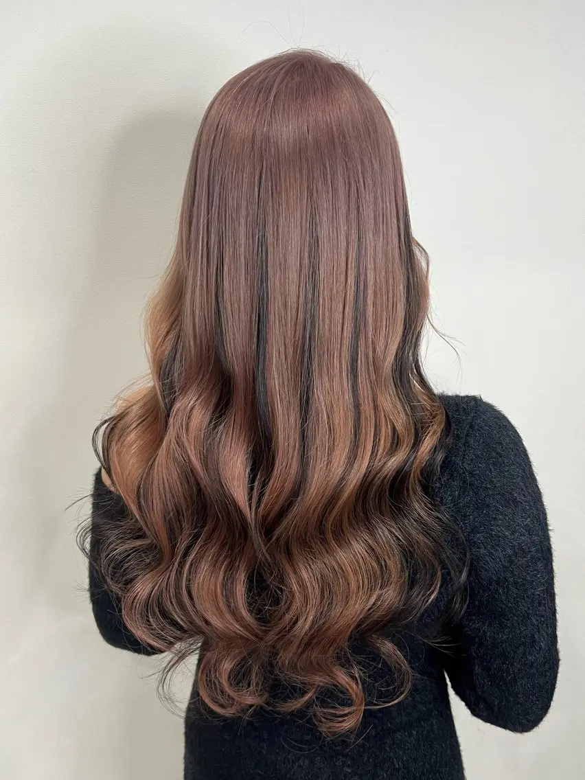 ロング カラー プルエクステ ベージュカラー ブリーチ ケアブリーチ ピンクカラー カット ヘアカラー トリートメント エクステ YUDU🍊 germe/ジェルムのヘアスタイル